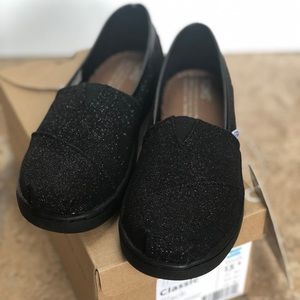 New W/ Tags Toms Sparkle Black